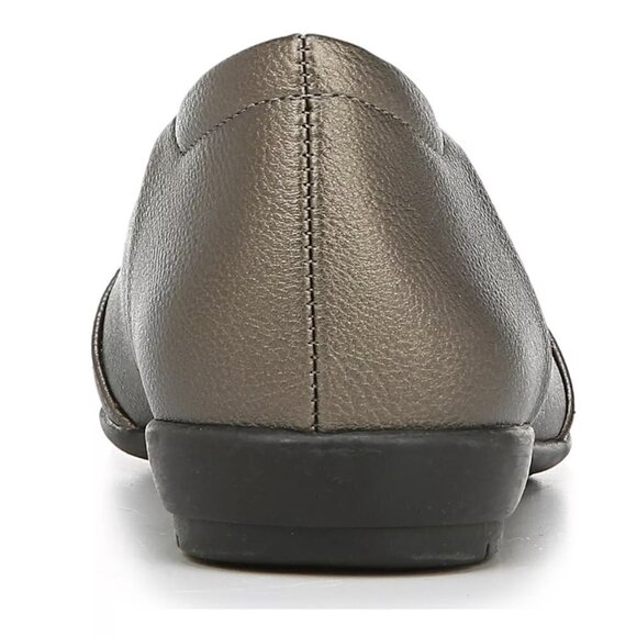 SOUL Naturalizer Women's, Gift Flat (WIDE) - Picture 8 of 9